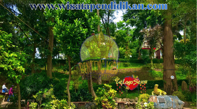 Telogo Sewu Pandaan - Telaga Indah untuk Wisata Keluarga