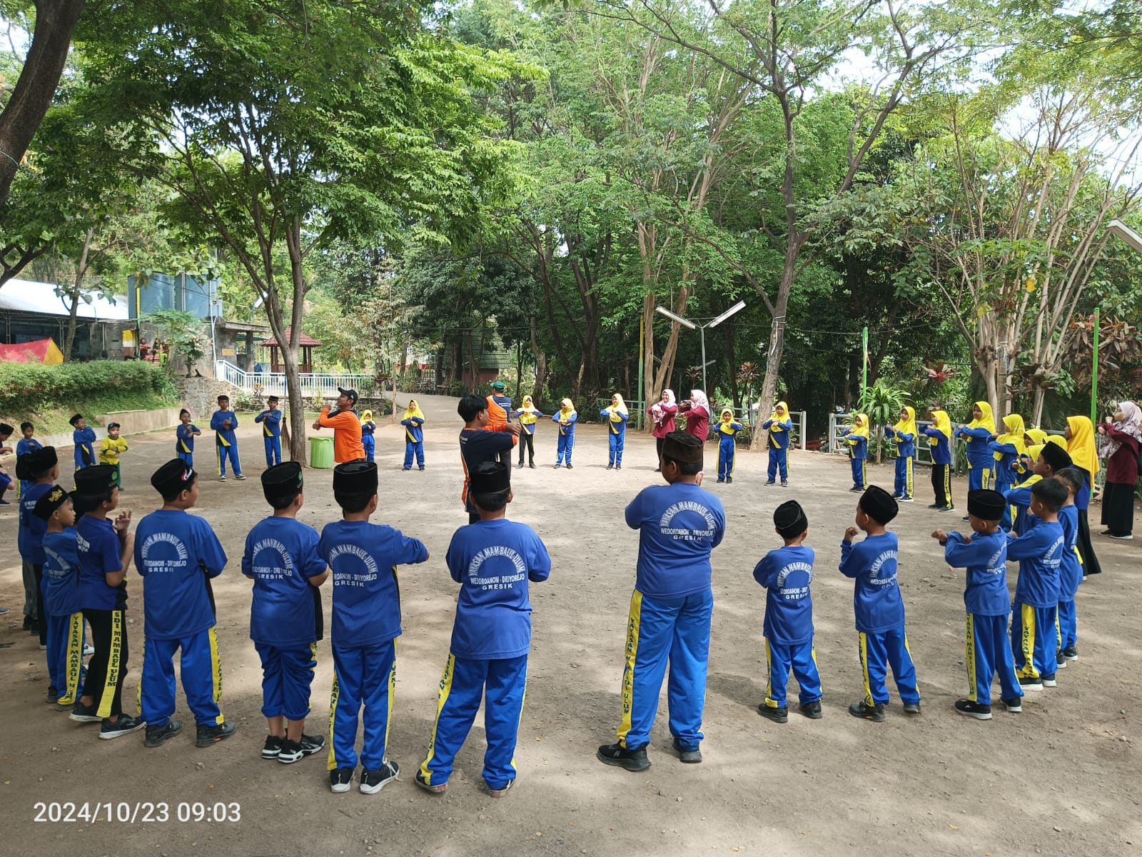 Wisata Hutan Kota Balas Klumprik - Edukasi Lingkungan Perkotaan